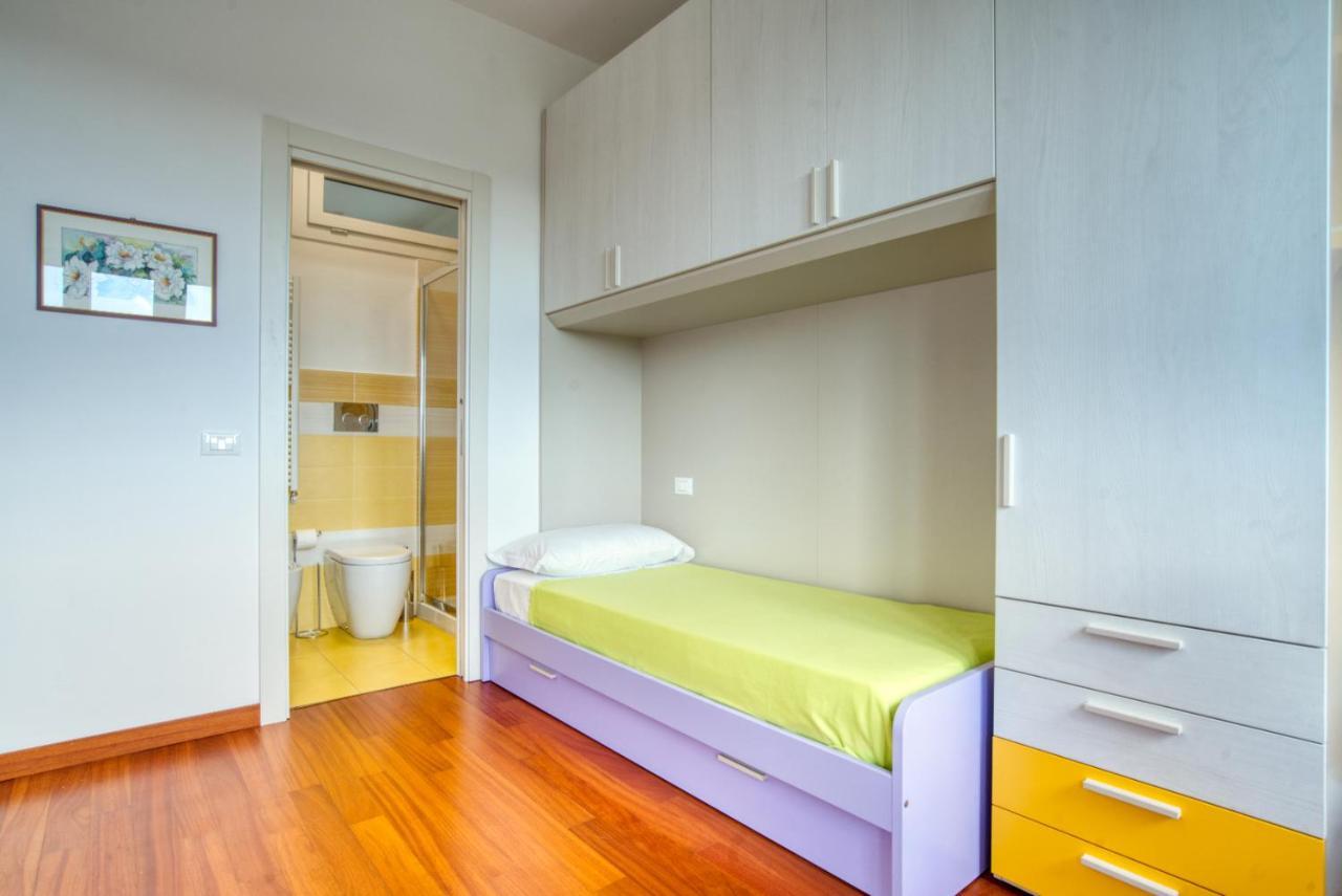 Caseospitali - Casa Park View, Ampio Trilocale Per Famiglie Sul Parco ميلان المظهر الخارجي الصورة