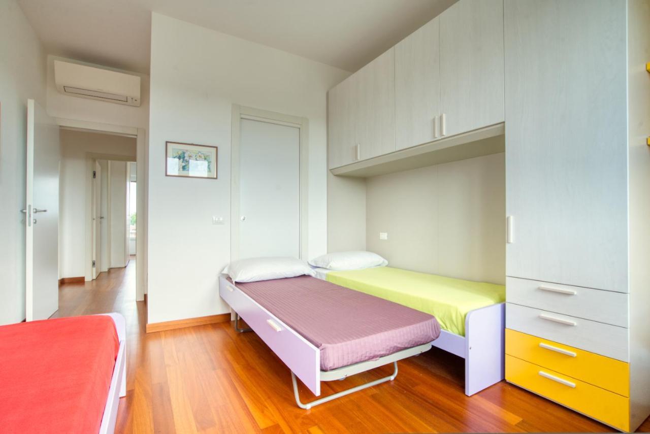 Caseospitali - Casa Park View, Ampio Trilocale Per Famiglie Sul Parco ميلان المظهر الخارجي الصورة
